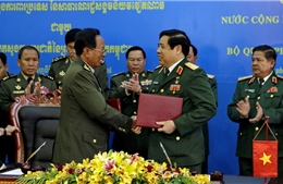 Bộ Quốc phòng Việt Nam và Campuchia tăng cường hợp tác chiều sâu